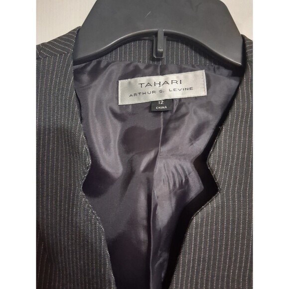 Women's Tahari Charcoal Pin Stripe Lined Blazer Jacket Size 12 - Picture 2 of 11